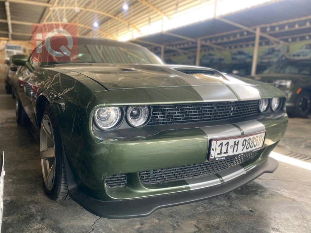 Dodge Challenger